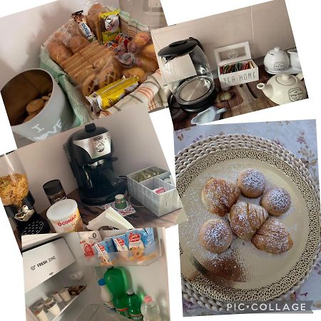 Apartament A Casa E Mamma' Neapol Zewnętrze zdjęcie